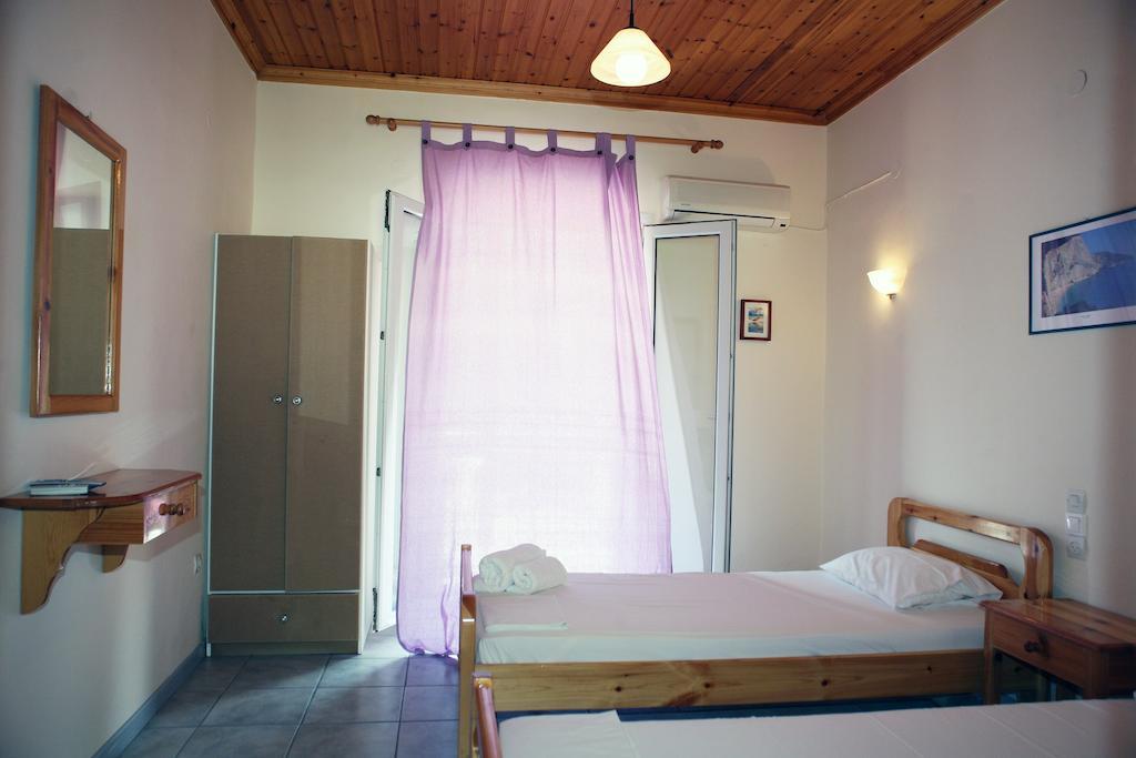 Marathes Studios Айос-Никитас Номер фото